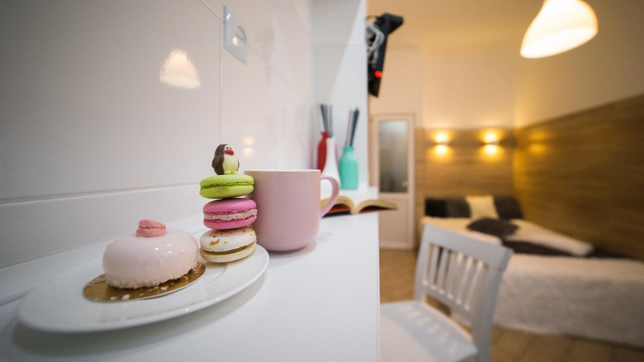 Smart Apartment On Filatova Lviv Ngoại thất bức ảnh